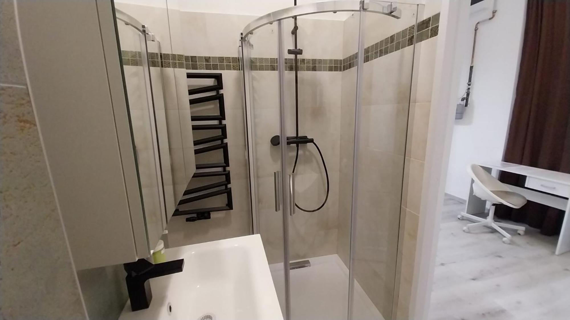Szekely Apartment Near Deak Ferenc Square With Free Parking In Garage 부다페스트 외부 사진