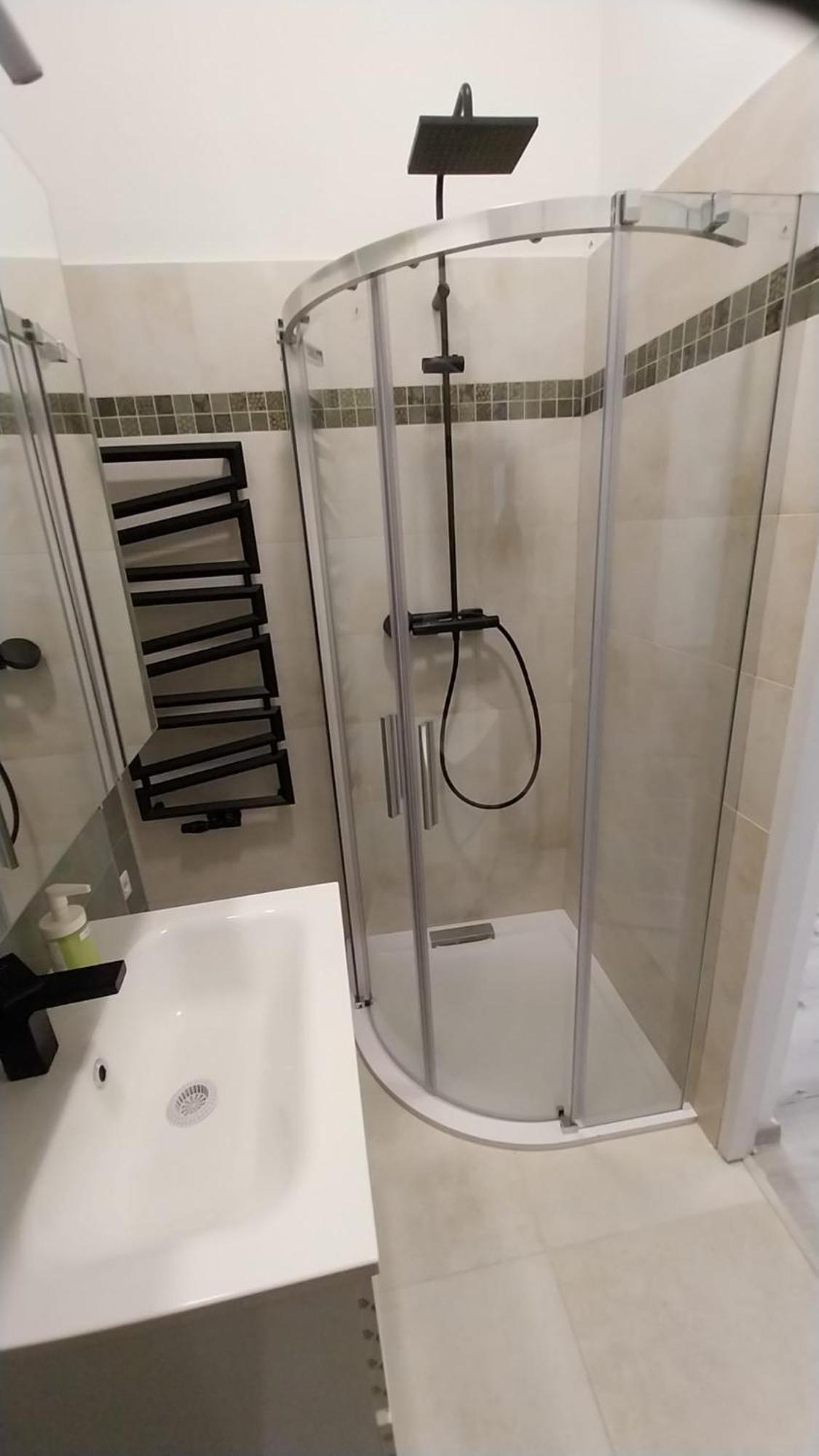 Szekely Apartment Near Deak Ferenc Square With Free Parking In Garage 부다페스트 외부 사진