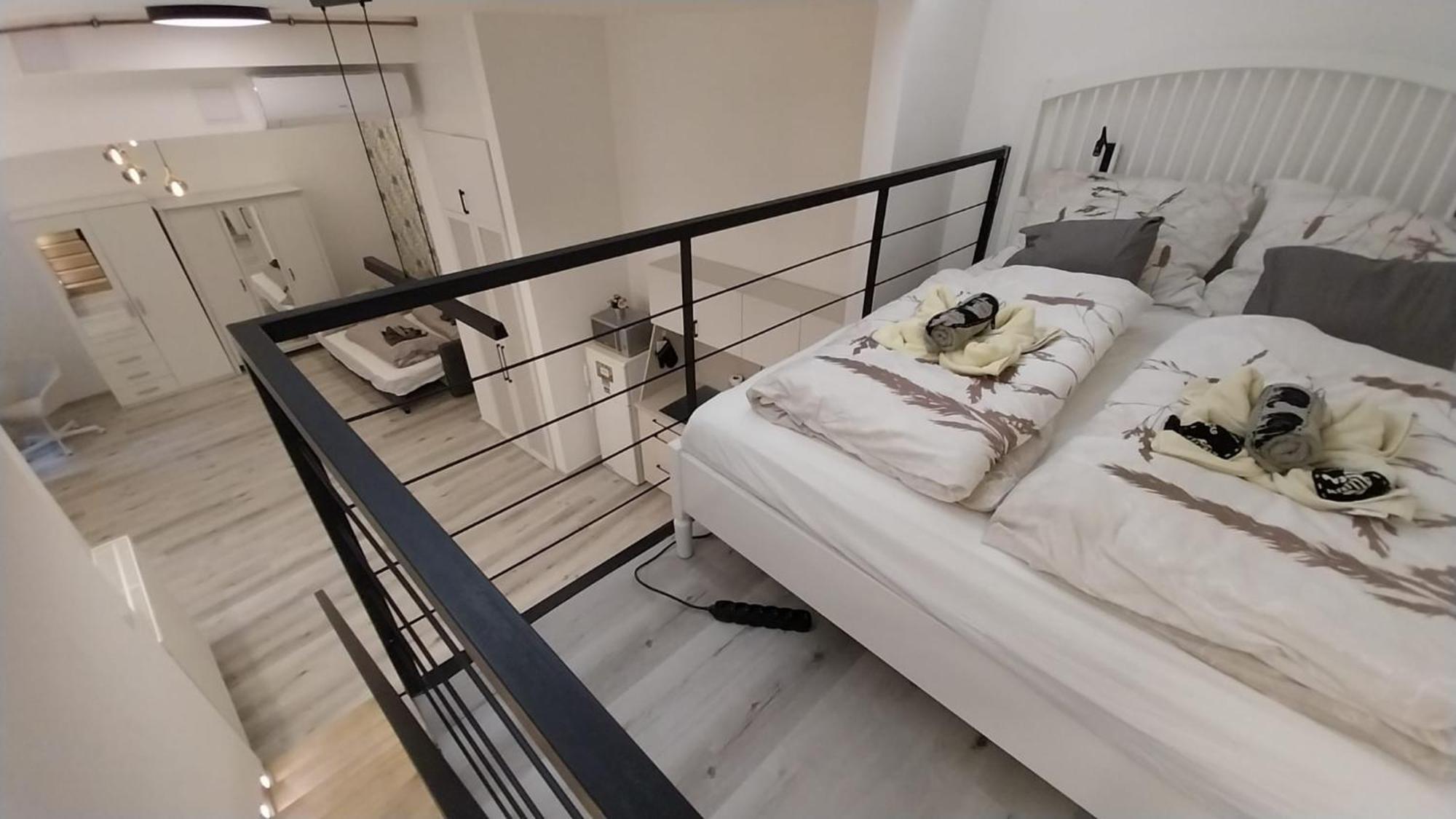 Szekely Apartment Near Deak Ferenc Square With Free Parking In Garage 부다페스트 외부 사진