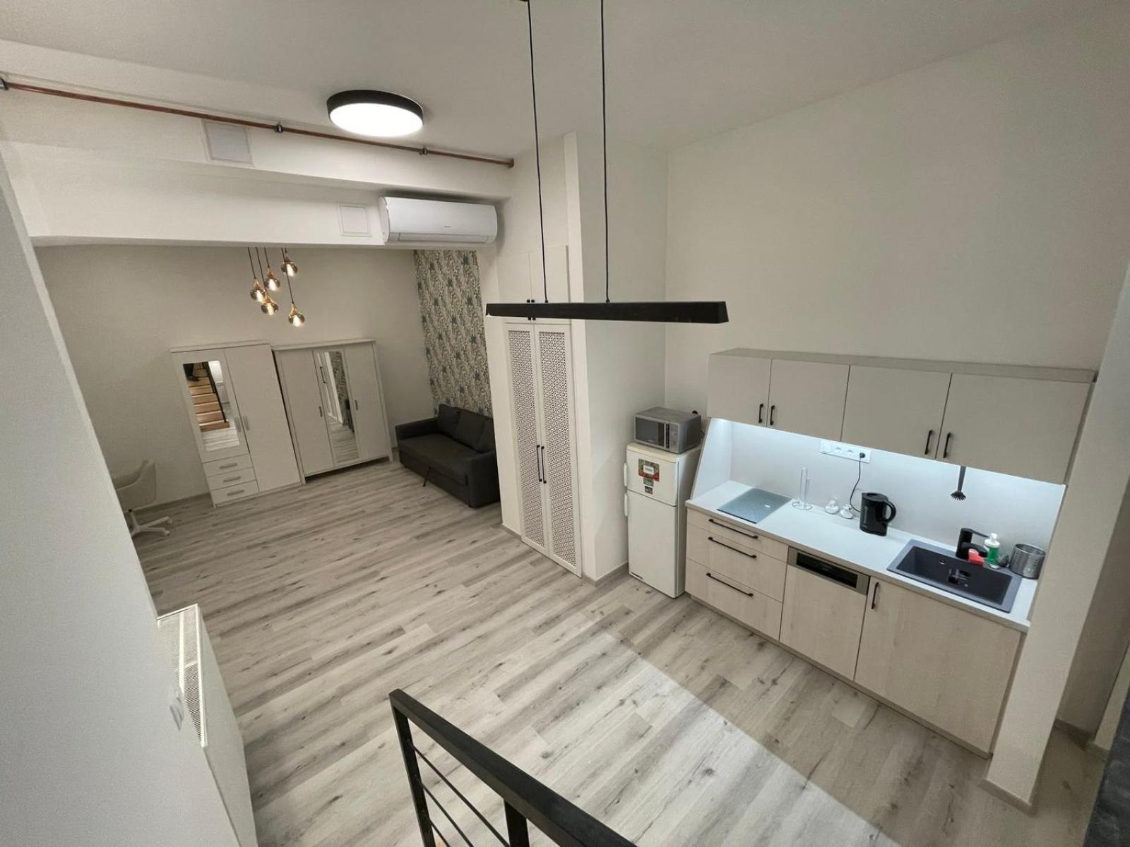Szekely Apartment Near Deak Ferenc Square With Free Parking In Garage 부다페스트 외부 사진