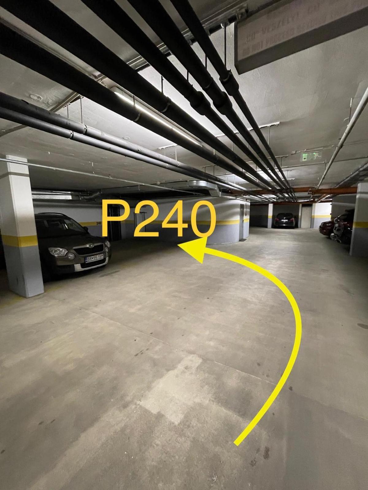Szekely Apartment Near Deak Ferenc Square With Free Parking In Garage 부다페스트 외부 사진