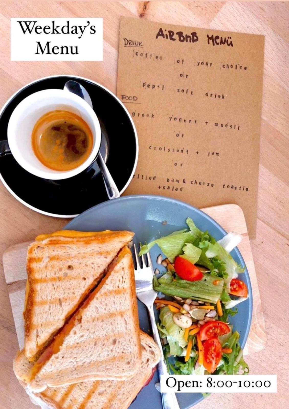 Szekely Apartment Near Deak Ferenc Square With Free Parking In Garage 부다페스트 외부 사진